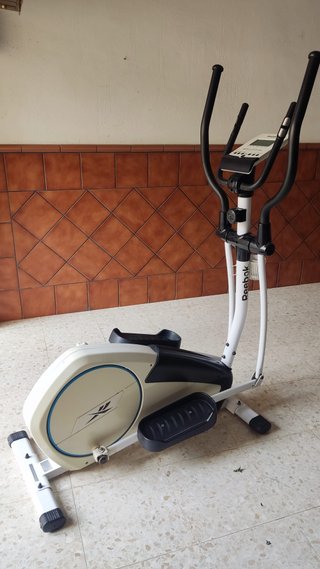 Bicicleta Elíptica Reebok Z7