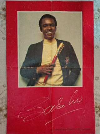 4 Pósters Autógrafos Artistas Españoles.