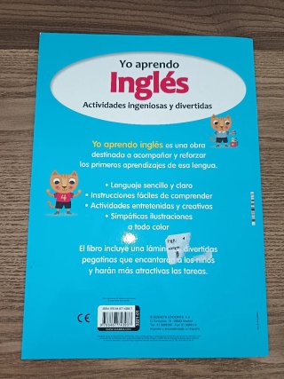Cuadernos Ingles con pegatinas y dibujo preescolar