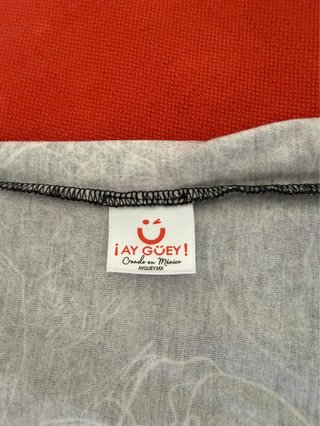 Camiseta Ay Guey! Calavera Talla M