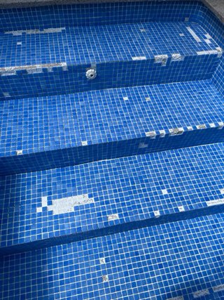 REPARACIÓN Y LIMPIEZA DE PISCINAS