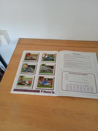 Álbum Colección Cromos Motos Motor 16.
