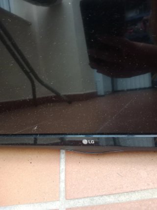 Televisión LG 32 Negra