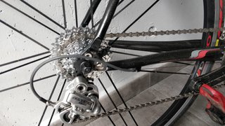 Bicicleta de carretera TITAN Carbono