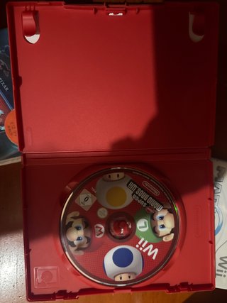 Lote 3 Juegos Wii: Mario Kart, Mario Bros, Cars 2