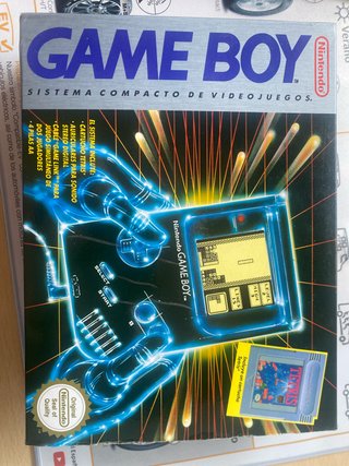 Nintendo Game Boy Classic + Tetris