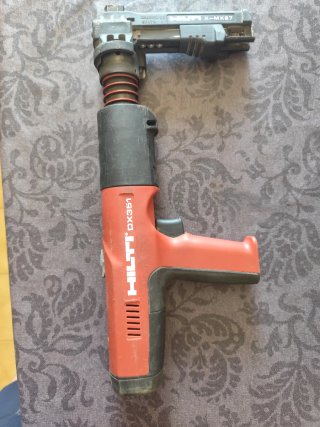 Pistola Hilti DX351 + Accesorios