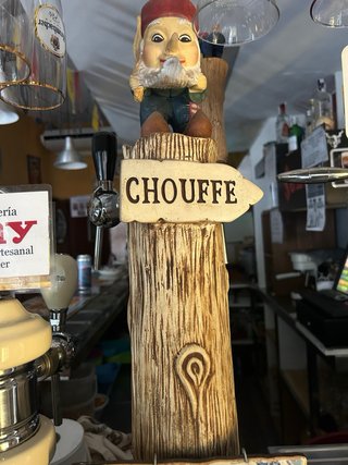 Grifo Cerveza La Chouffe con dos grifos