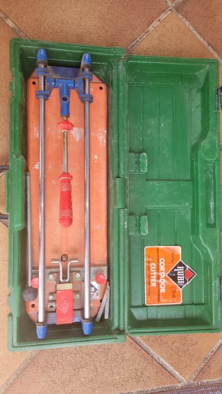 Cortadora de azulejos Rubi TS40