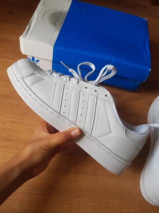 Adidas Superstar Talla 41 Blancas