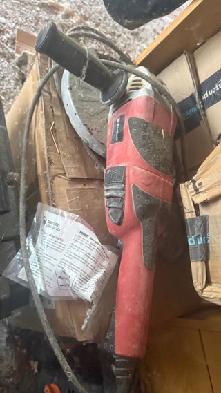 Amoladora Eléctrica Einhell Roja