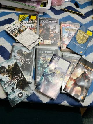 Lote 5 Videojuegos PSP Sony