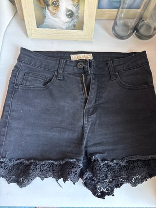 Shorts vaqueros negros Miss Selfridge
