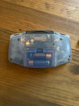 Game Boy Advance más dos juegos