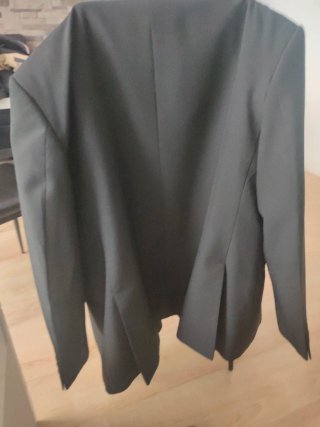 Traje de vestir negro para bodas, fiestas