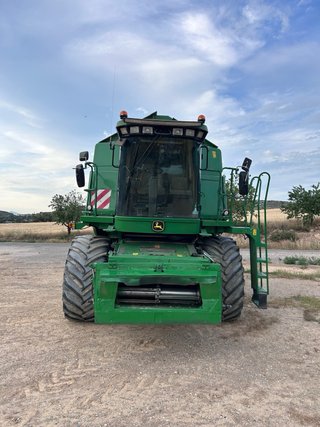 Cosechadora John Deere 9560 Hillmaster