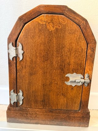 Orologio vintage in legno, stile antico 1840