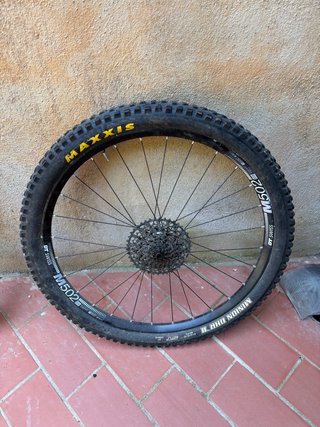 Ruedas 27.5 DT Swiss Centerlock