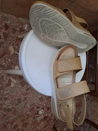 Sandalias Beige Mujer