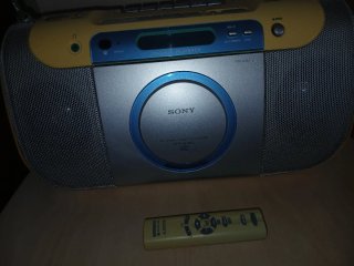 Radio vintage Cassette + CD Sony CFD-E100L + Mando