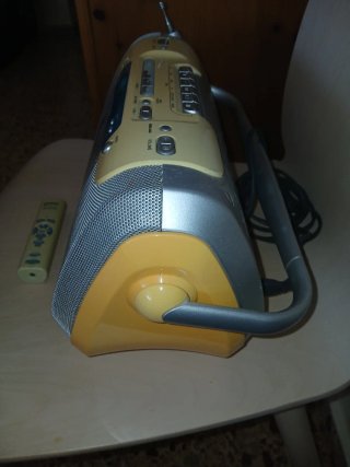 Radio vintage Cassette + CD Sony CFD-E100L + Mando