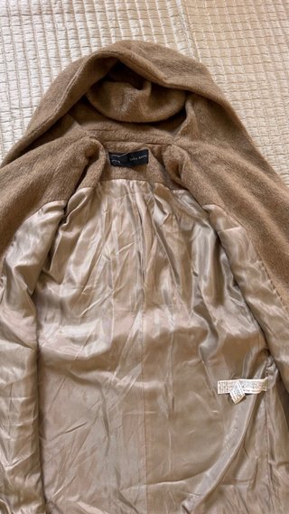 Abrigo Zara