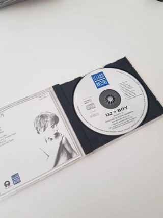 CD U2 Island Masters