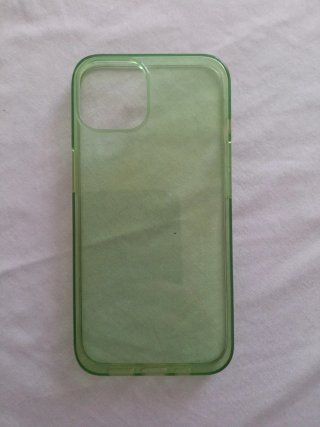 Fundas iPhone 13: Estrellas, Mike y Sulley