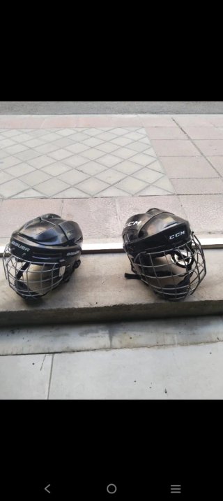2 Equipaciones hockey de niño
