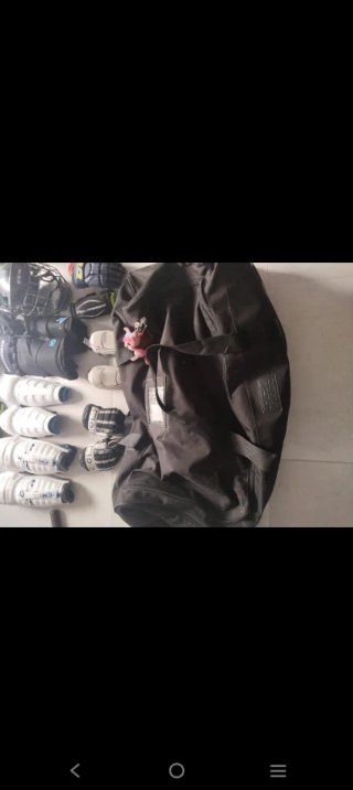 2 Equipaciones hockey de niño