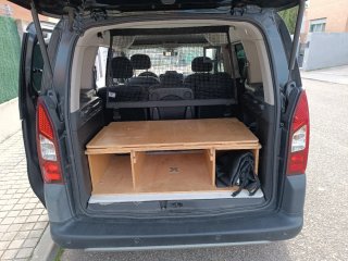Cajón cama para camperizar berlingo