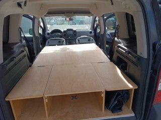 Cajón cama para camperizar berlingo