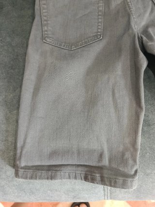 Pantalón corto niño Zara Talla 11-12 años Gris