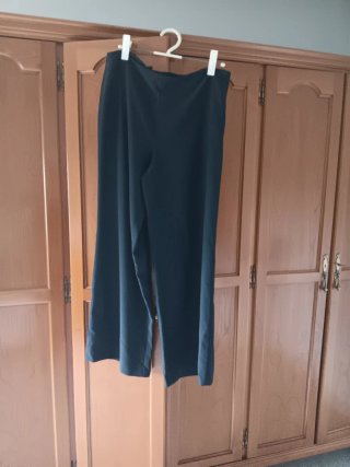Pantalón negro mujer