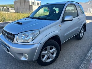 Toyota RAV4 2004
