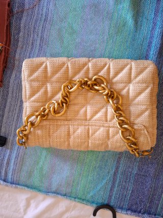 Bolso de mano Zara dorado y beige