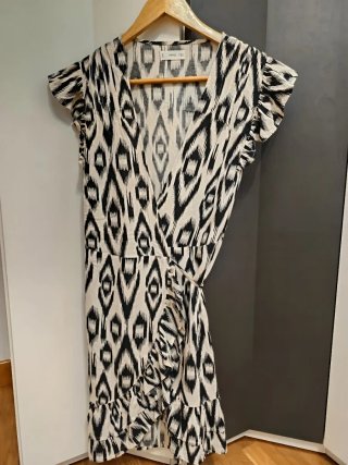 Vestido estampado beige y negro