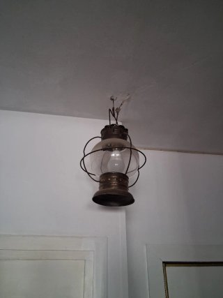 Lámpara colgante antigua estilo farol