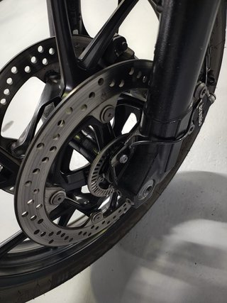 BMW F750GS
