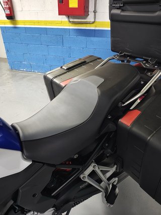 BMW F750GS