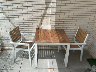 Conjunto mesa y sillas exterior madera
