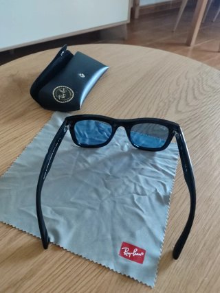 Gafas Ray-Ban Wayfarer Reverse Negras y Azules