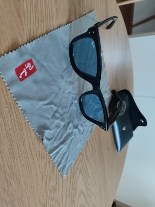 Gafas Ray-Ban Wayfarer Reverse Negras y Azules