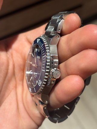 Oris Aquis Date 7763 Calibre 400