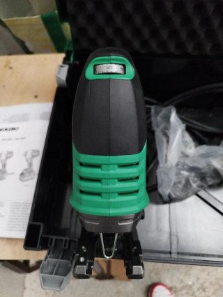 Caladora Hikoki CJ160V