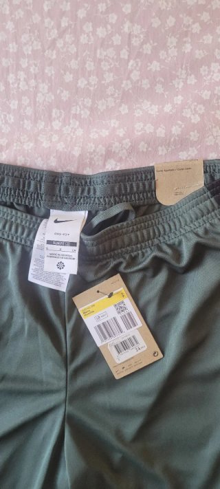 Nike Slim Fit Pantalones Cortos Talla S