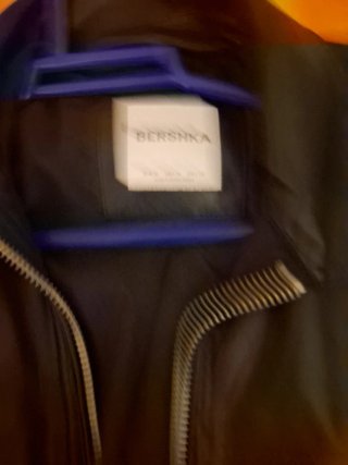 Chaqueta de cuero Bershka negra