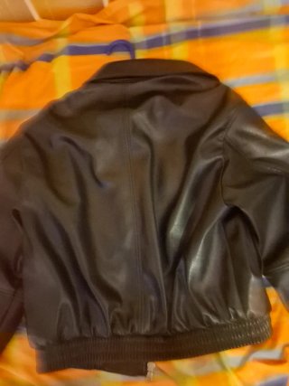 Chaqueta de cuero Bershka negra
