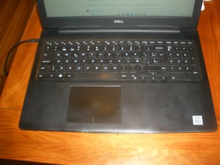 Dell Vostro 15,6 8GB RAM 1,5TB