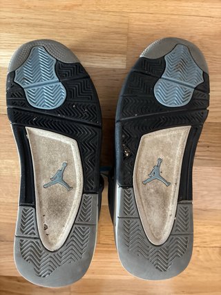 Jordan 4 Azul y Gris